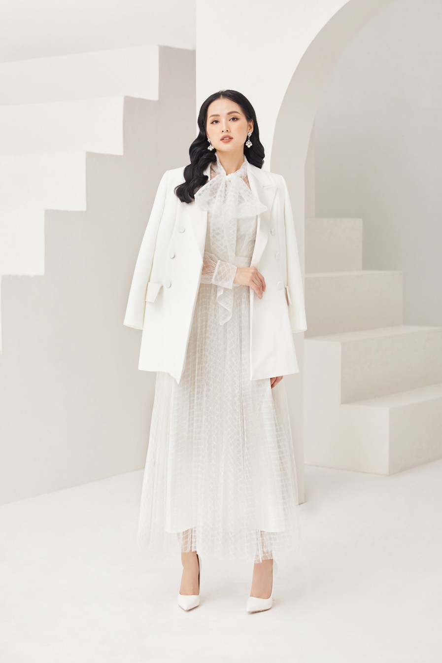 TAYLOR JACKET X EIRA DRESS
