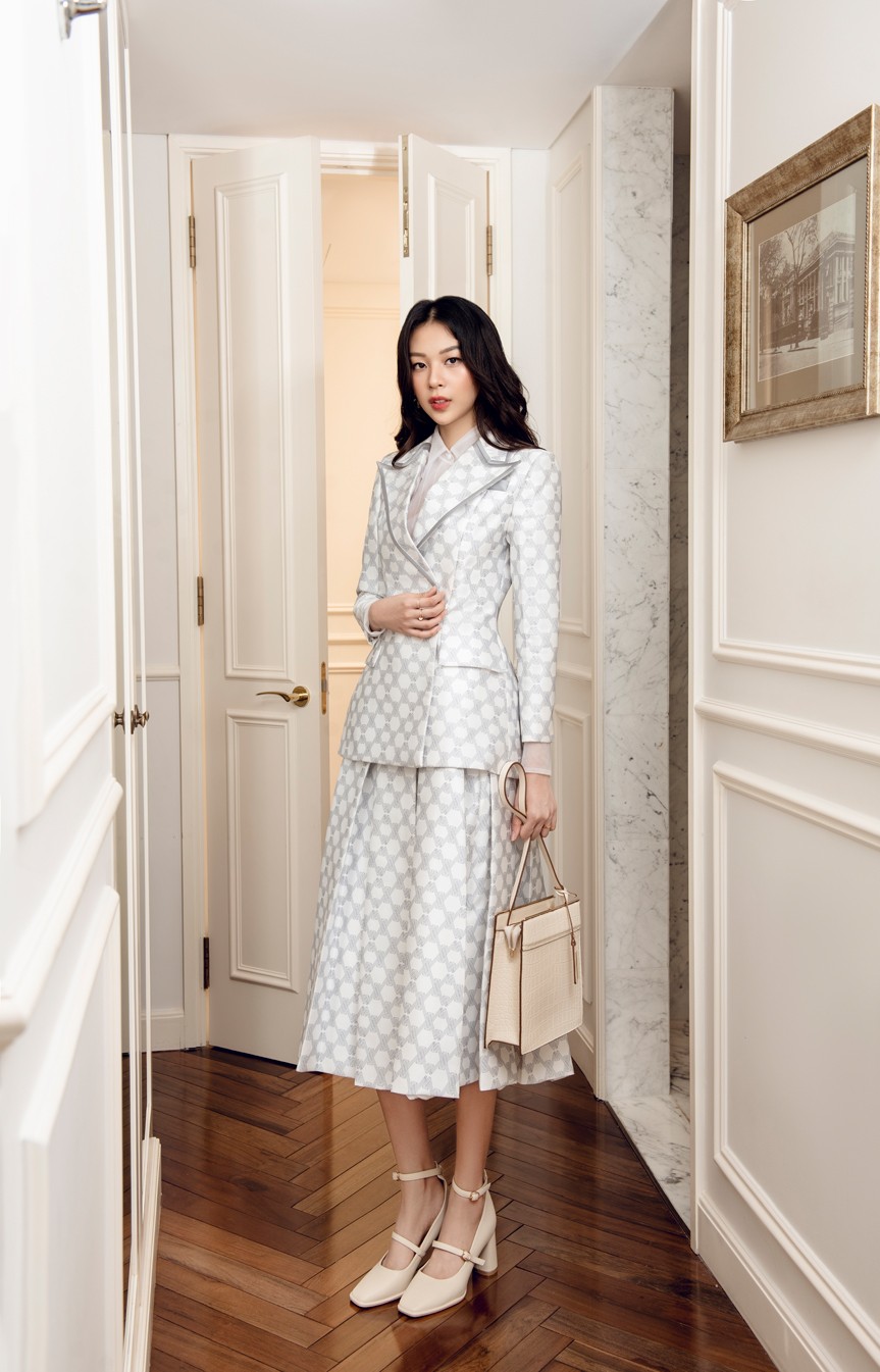 LEON SUIT X LEON SKIRT X LIGHTY BLOUSE