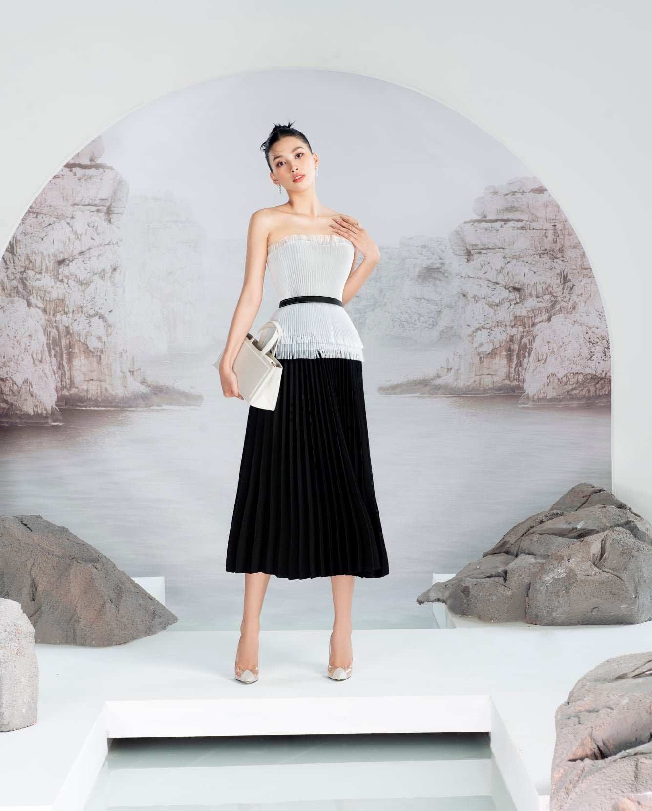 IVAN TOP X BLACK TINY SKIRT