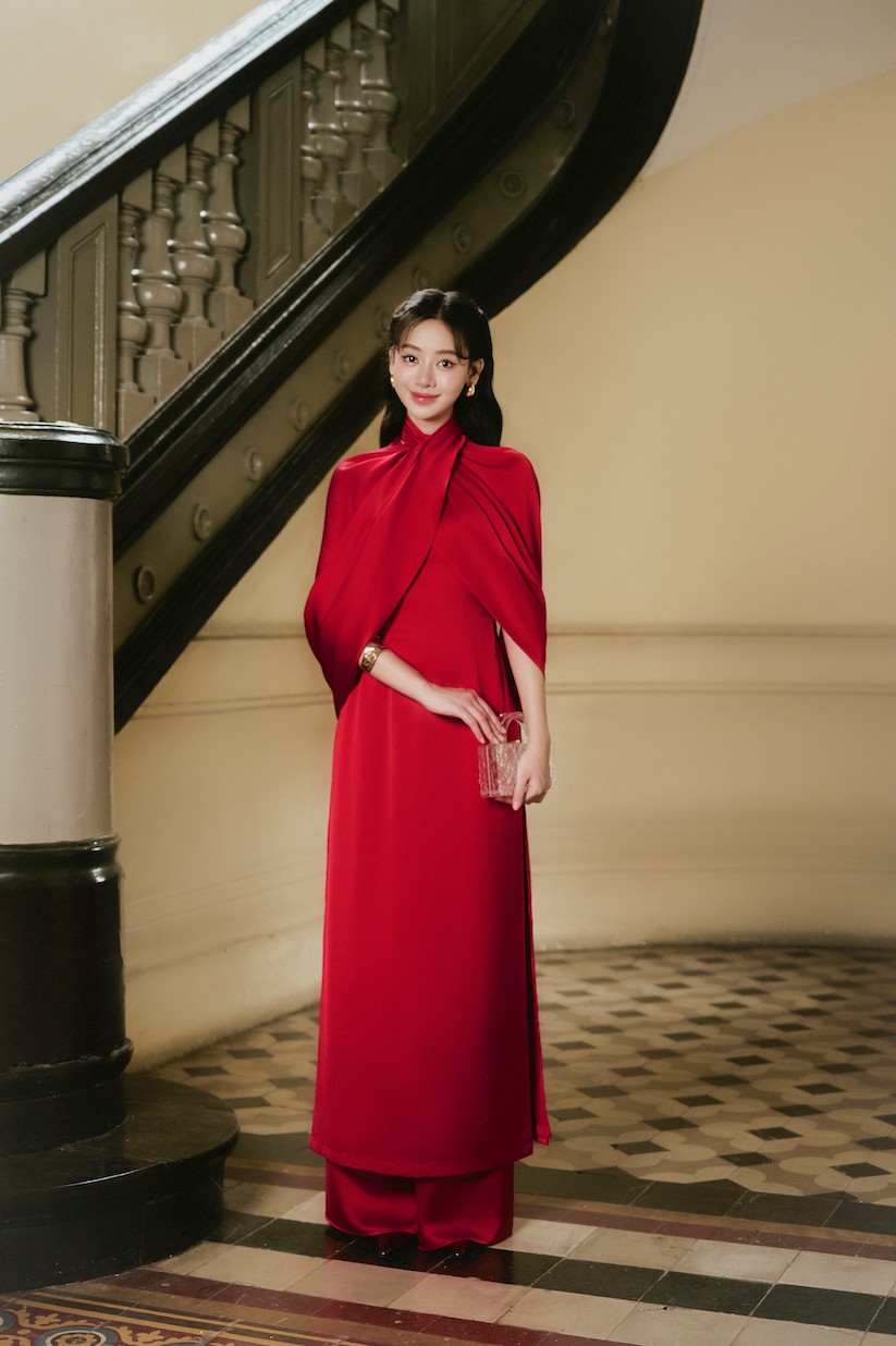 SET AODAI KHUÊ CÁT