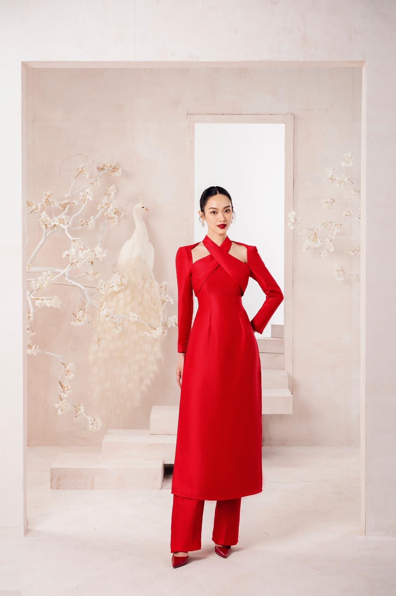 SET AODAI RED HOLIDAY 3 x QUAN AODAI