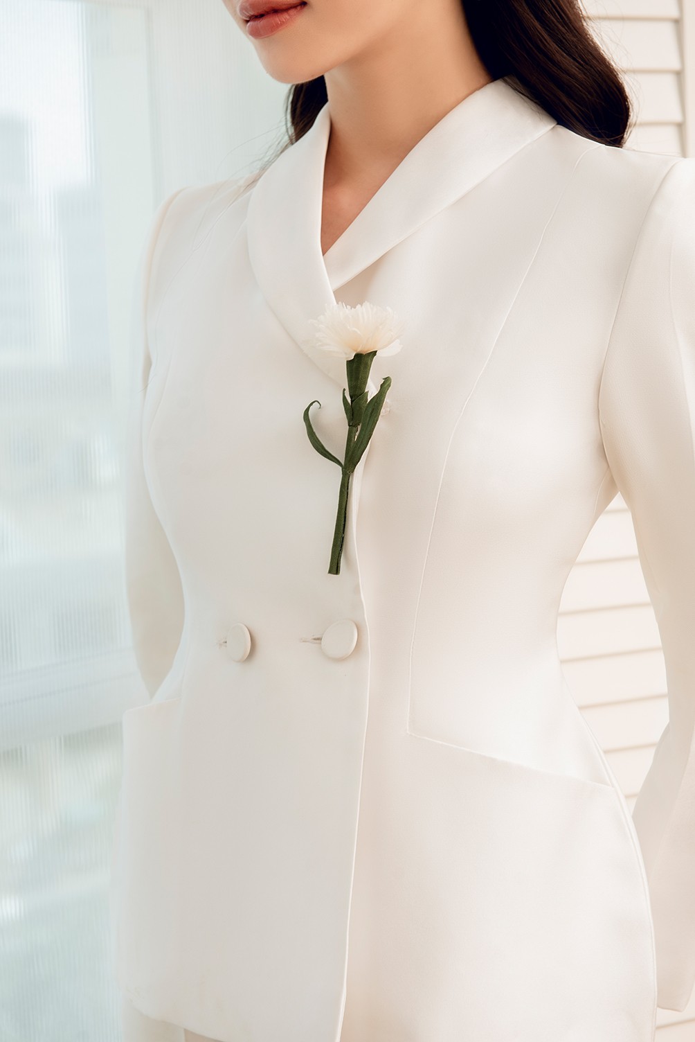 IVOR SUIT
